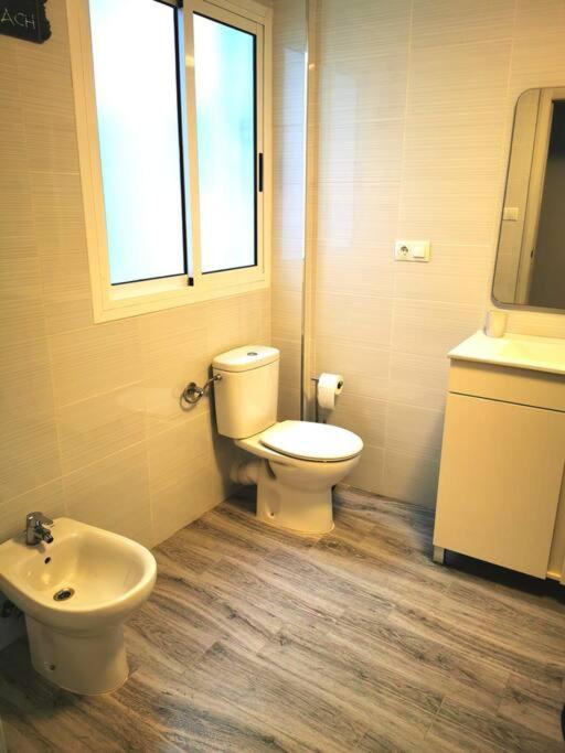 Apartment Great 4 Bedrooms In - Full - 120m2 *