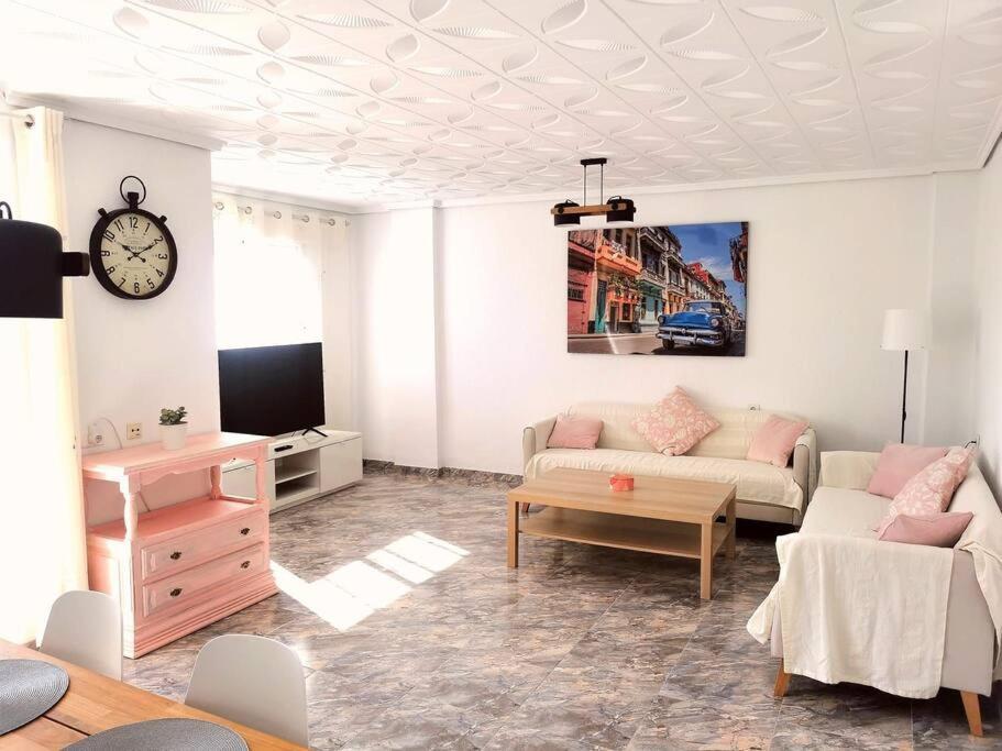 Great 4 Bedrooms In - Full - 120m2 *